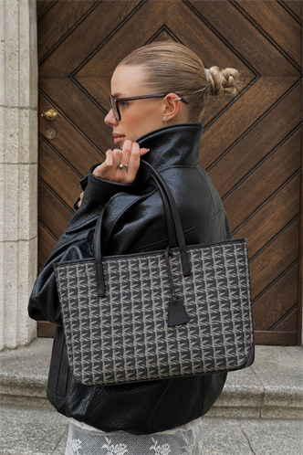 Michelle Siyah Monogram Omuz Çantası MG2838