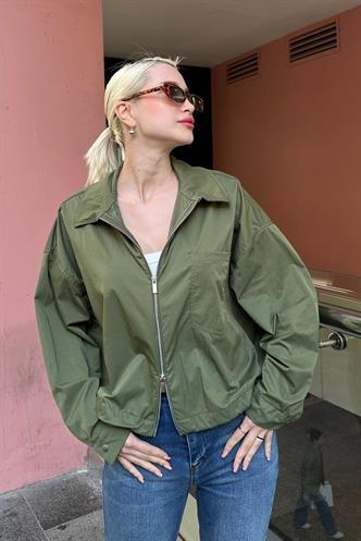 Haki Fermuarlı Cep Detaylı Oversize Kadın Ceket MG2188