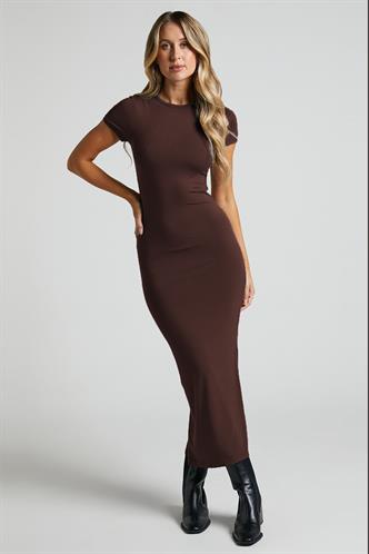 Kahverengi Basic Yarım Balıkçı Yırtmaçlı Uzun Elbise MG1989