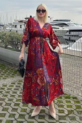 Kırmızı Desenli Yırtmaç Detaylı Uzun Elbise MG2325