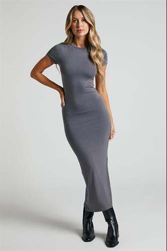 Füme Basic Yarım Balıkçı Yırtmaçlı Uzun Elbise MG1989