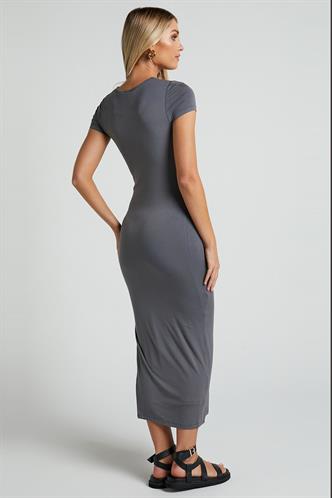 Füme Basic Yarım Balıkçı Yırtmaçlı Uzun Elbise MG1989