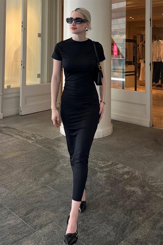 Siyah Basic Yarım Balıkçı Uzun Elbise MG1856