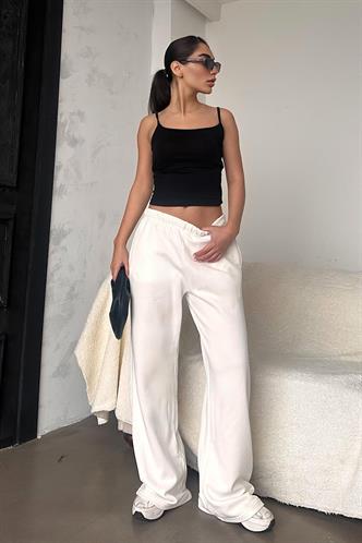 Beyaz Bol Paça Kadın Eşofman Altı MG2279