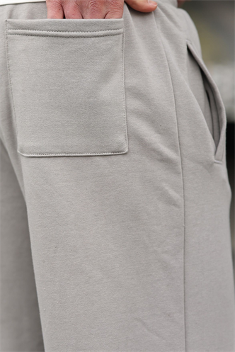 Boyalı Gri Rahat Kesim Yırtmaç Detaylı Erkek Eşofman Altı E6587