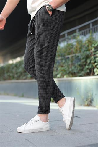 Madmext Ekoseli Siyah Eşofman E4219