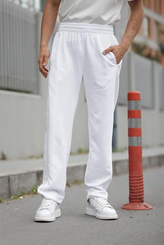  Madmext Beyaz Rahat Kesim Erkek Eşofman Altı E6560