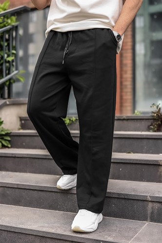 Siyah Önü Dikiş Detaylı Relaxed Fit Erkek Eşofman Altı E6590