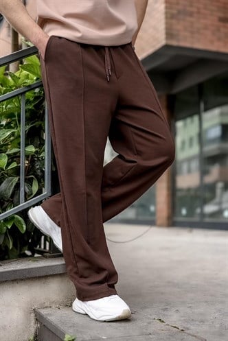 Acı Kahverengi Önü Dikiş Detaylı Relaxed Fit Erkek Eşofman Altı E6590