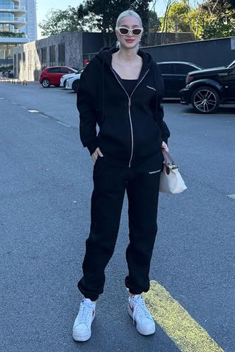 Siyah Kapüşonlu Fermuarlı Eşofman Takımı MG2227