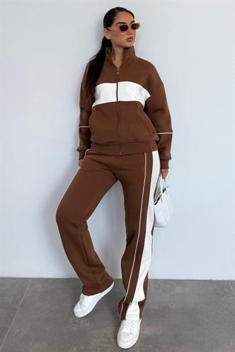 Kahverengi Dik Yaka Fermuarlı Şeritli Eşofman Takımı MG2216