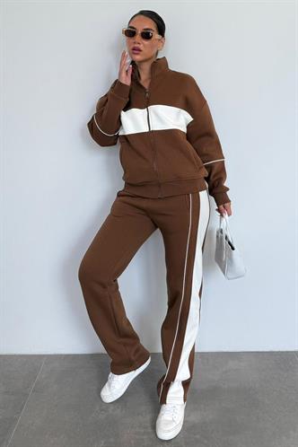 Kahverengi Dik Yaka Fermuarlı Şeritli Eşofman Takımı MG2216