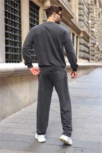 Kahverengi Yıkamalı Bisiklet Yaka Regular Fit Erkek Sweatshirt E7369