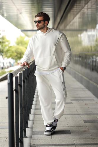 Beyaz Kapüşonlu Kanguru Cep Erkek Eşofman Takımı E7325