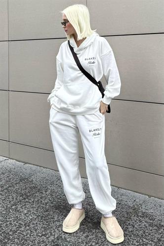 Beyaz Kapüşonlu Sırt Baskılı Kadın Eşofman Takımı MG2187