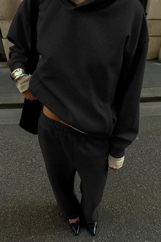 Siyah Kapüşonlu Basic Kadın Eşofman Takımı MG2533