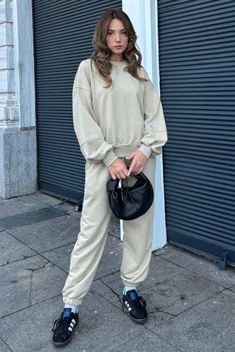 Bej Bisiklet Yaka Arma Detaylı Kadın Eşofman Takımı MG2186