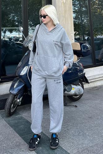 Grimelanj Kapüşonlu Sırt Baskılı Kadın Eşofman Takımı MG2187