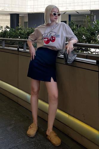 Lacivert Yüksek Bel Önden Yırtmaçlı Kısa Etek MG2086