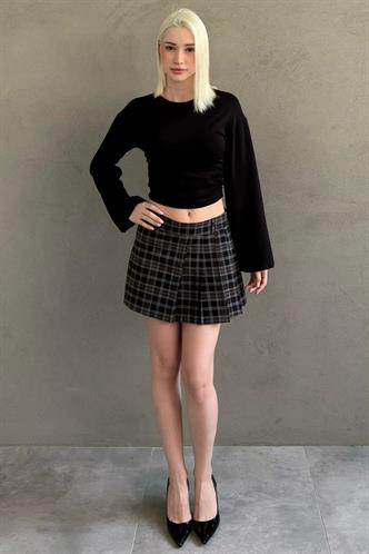 Siyah %100Pamuklu Ekose Desen Pileli Mini Şort Etek MG2629