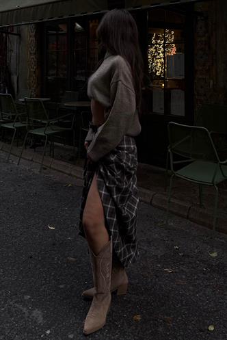 Kahverengi Ekose Desenli Cepli Kemerli Uzun Kadın Etek MG2636