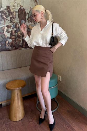 Kahverengi Yırtmaç Detaylı Kadın Şort Etek MG2315