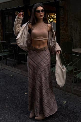 Vizon Ekose Desenli Cepli Kemerli Uzun Kadın Etek MG2636