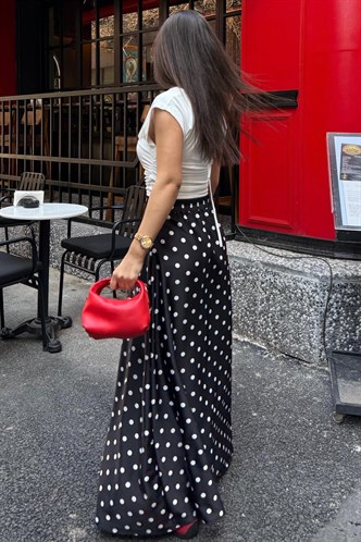 Siyah Puantiyeli Maxi Kadın Saten Etek MG2725