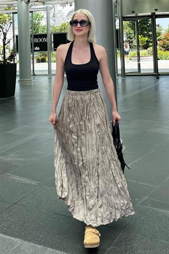 Bej Beli Lastikli Buruşuk Mikro Uzun Kadın Etek MG2155