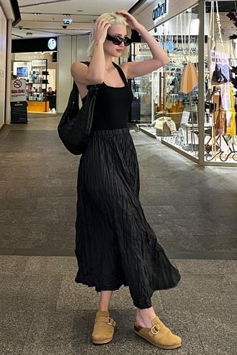 Füme Beli Lastikli Buruşuk Mikro Uzun Kadın Etek MG2155