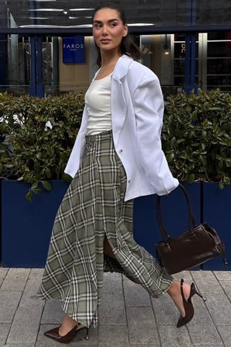 Yeşil Ekose Desenli Yırtmaç Detaylı Kruvaze Midi Kadın Etek MG2690