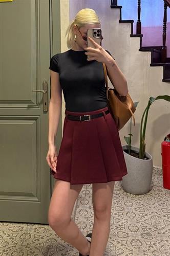 Bordo Pileli Kadın Mini Şort Etek Mg2402
