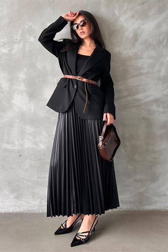 Siyah Pileli Kadın Etek MG2318