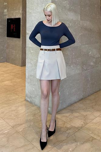 Ekru Pileli Kemerli Şortlu Kadın Etek MG2247