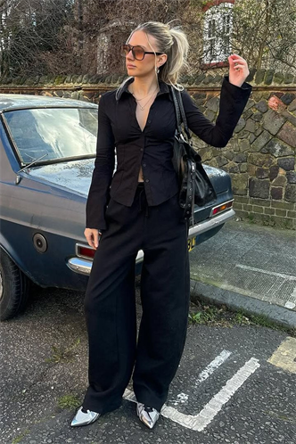 Siyah  Vücuda Oturan Slim Fit Kadın Gömlek MG2659