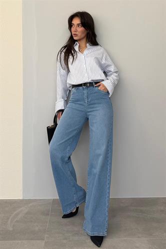 Beyaz Çizgili Kadın Gömlek Mg2410