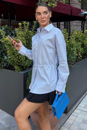 Mavi Kemer Detaylı Oversize Kadın Gömlek MG2585