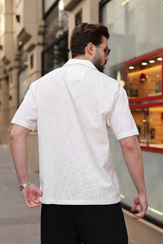 Beyaz %100 Pamuklu Rahat Kesim Erkek Gömlek E6773