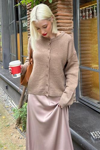 Vizon Rahat Kalıp Düğmeli Triko Kadın Hırka MG2552