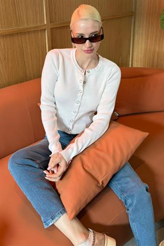 Beyaz Çıt Kapamalı Triko Kadın Hırka MG2579