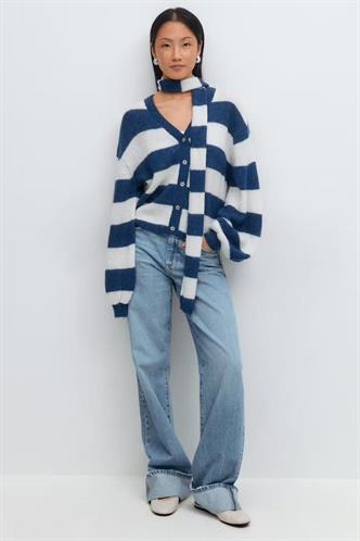 Lacivert Çizigli Atkılı Kadın Triko Hırka MG2588