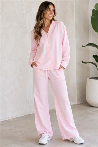 Pembe Uzun Kollu Çizgili Gömlek Pantolon İkili Takım MG2329