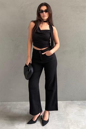 Siyah Düz Kesim Geniş Paça Kadın Flared Jean MG2630