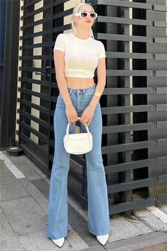 Açık Mavi Yırtmaçlı Likralı Çan Paça Jean Pantolon Mg1518