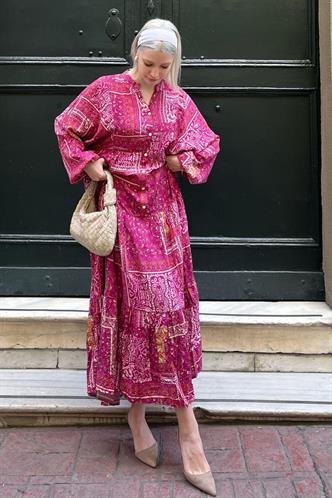 Mor Bilekleri Lastikli Yarım Düğmeli Hakim Yaka Çiçekli Elbise MG2028