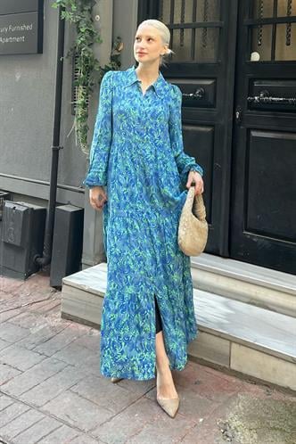 Mavi Bilekleri Lastikli Yarım Düğmeli Polo Yaka Çiçekli Elbise MG2029