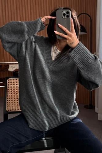 Antrasit V Yaka Oversize Kadın Triko Kazak MG2149