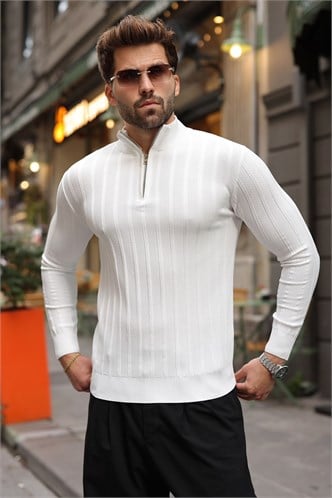 Beyaz Slim Fit Hakim Yaka Fermuarlı Erkek Triko Kazak E7518  