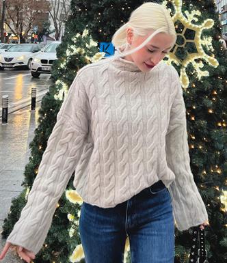 Bej Balıkçı Yaka Örme Triko Kazak MG2172