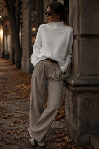 Mad Girls Turtleneck White Sweater MG1252